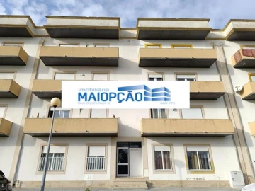 Garagem para Venda em Pataias e Martingança