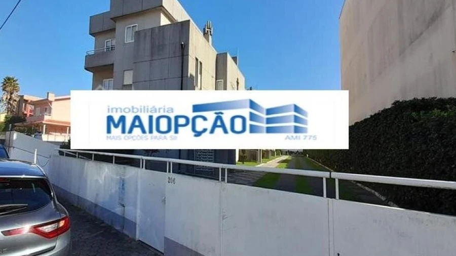Garagem para Venda em Madalena