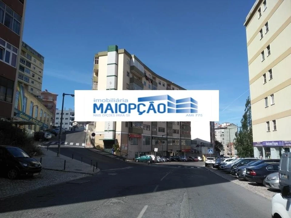 Loja para Venda em Agualva e Mira-Sintra Foto 2