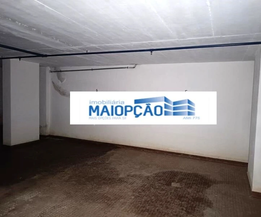Garagem para Venda em Algueirão-Mem Martins Foto 4