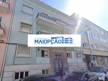 Apartamento T3 para Venda em Algés, Linda-A-Velha e Cruz Quebrada-Dafundo