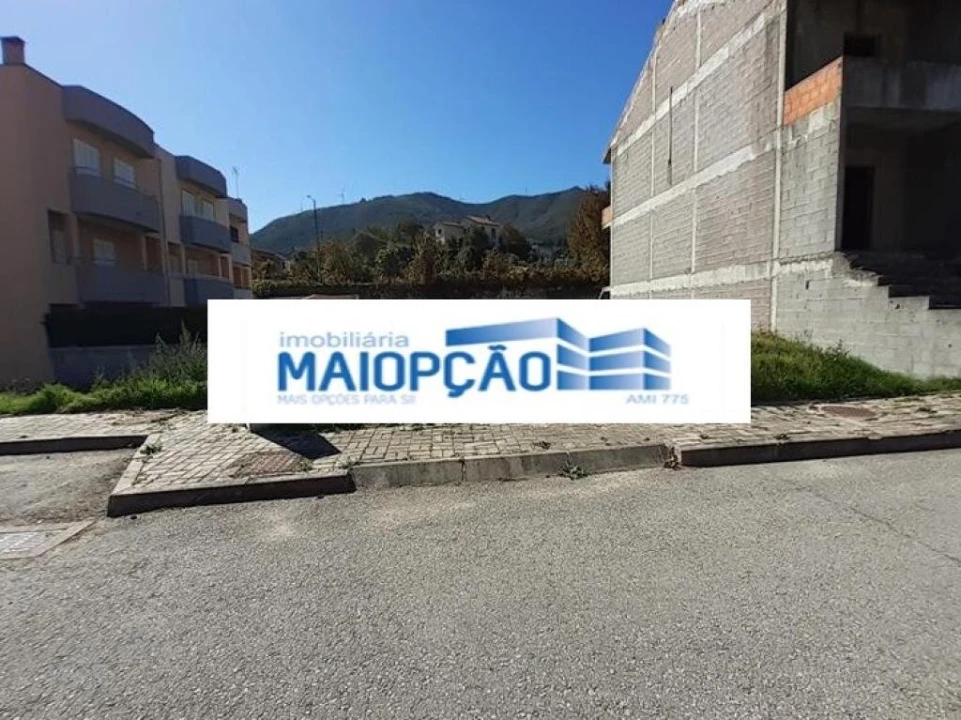 Terreno para Venda em Tarouca e Dálvares Foto 2