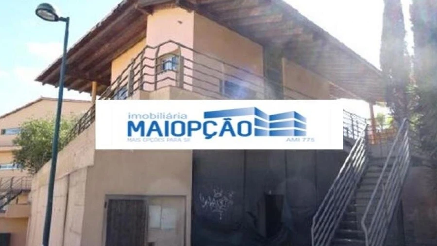 Prédio para Venda em Algoz e Tunes