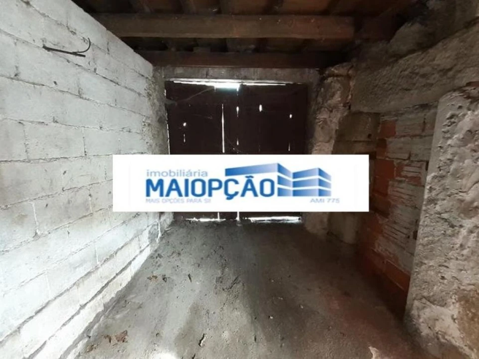 Moradia T2 para Venda em Castro Daire Foto 3