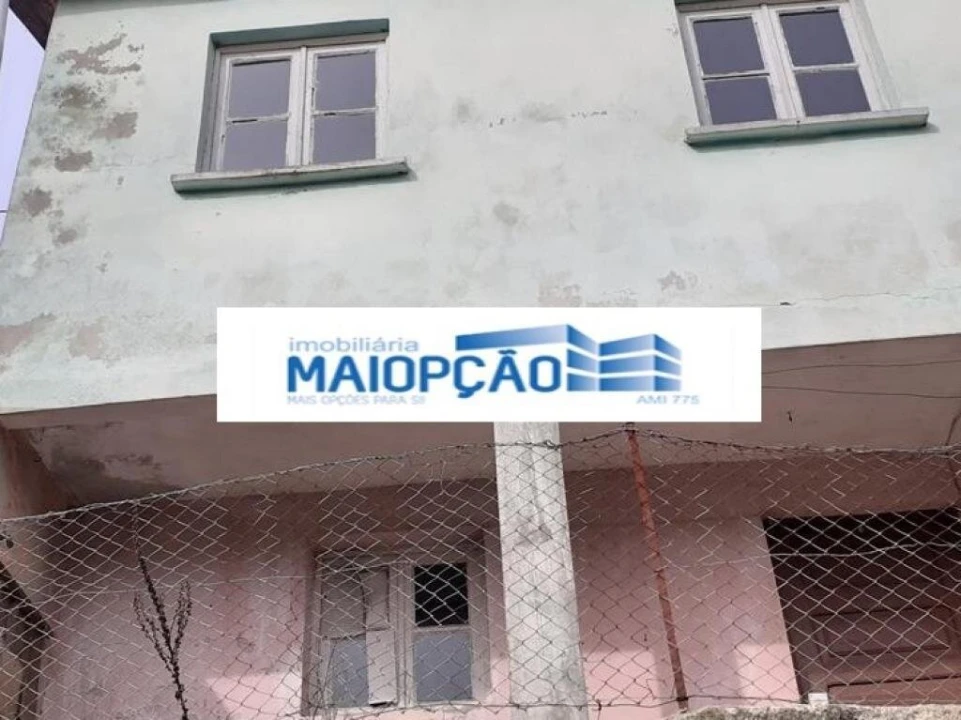 Moradia T2 para Venda em Castro Daire Foto 8
