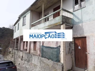 Moradia T2 para Venda em Castro Daire