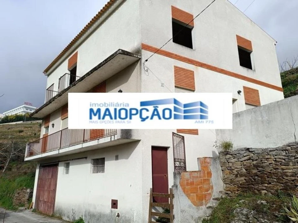 Moradia T0 para Venda em Tabuaço Foto 1