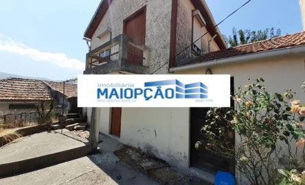 Moradia T5 para Venda em São Cipriano