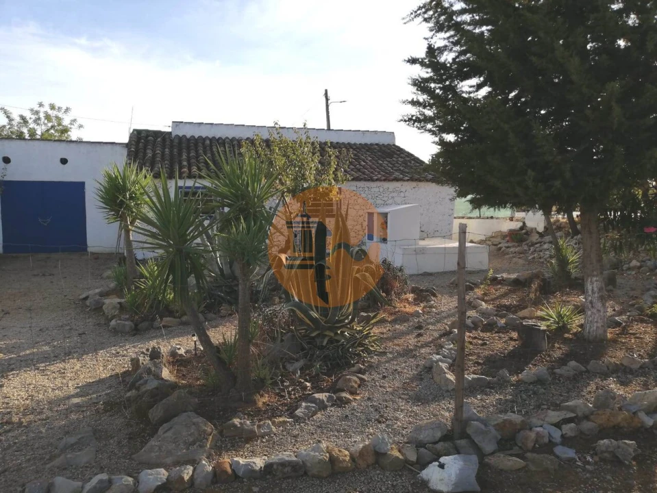 Moradia T2 para Venda em Santa Catarina da Fonte do Bispo Foto 12