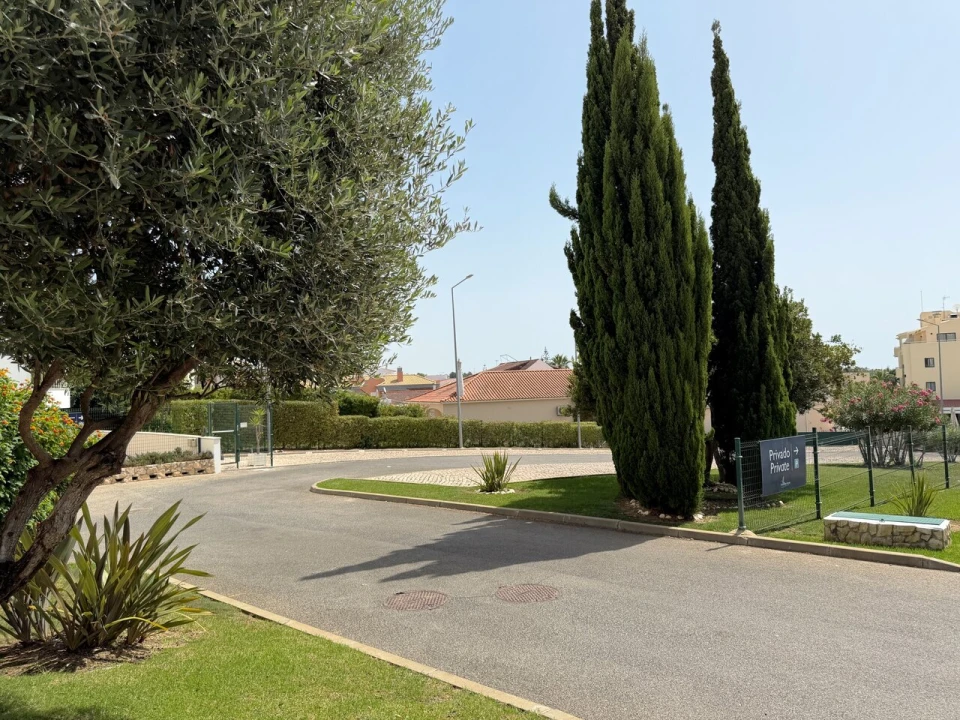 Apartamento T1 para Venda em Albufeira e Olhos de Água Foto 19