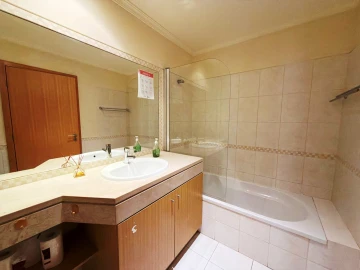 Apartamento T1 para Venda em Albufeira e Olhos de Água