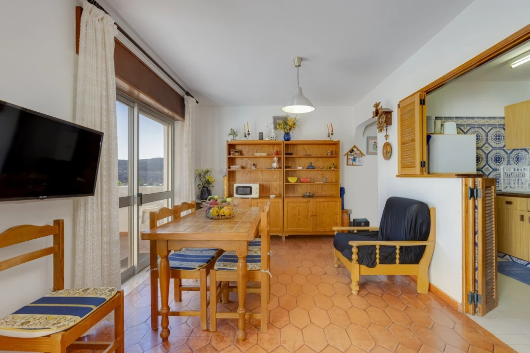Apartamento T1 para Venda em Luz Foto 8