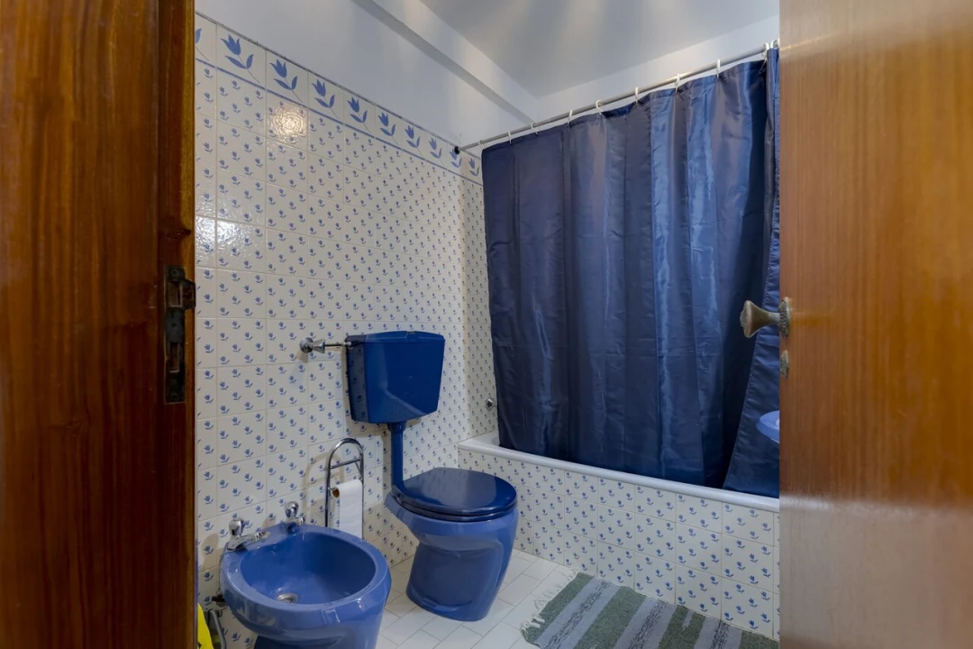 Apartamento T1 para Venda em Luz Foto 17