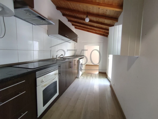 Moradia T2 para Arrendamento em Carcavelos e Parede Foto 9