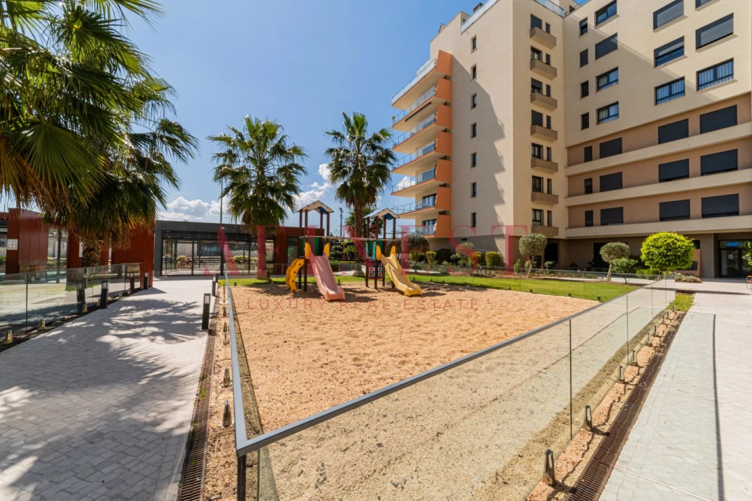 Apartamento T2 para Arrendamento em Seixal, Arrentela e Aldeia de Paio Pires Foto 6