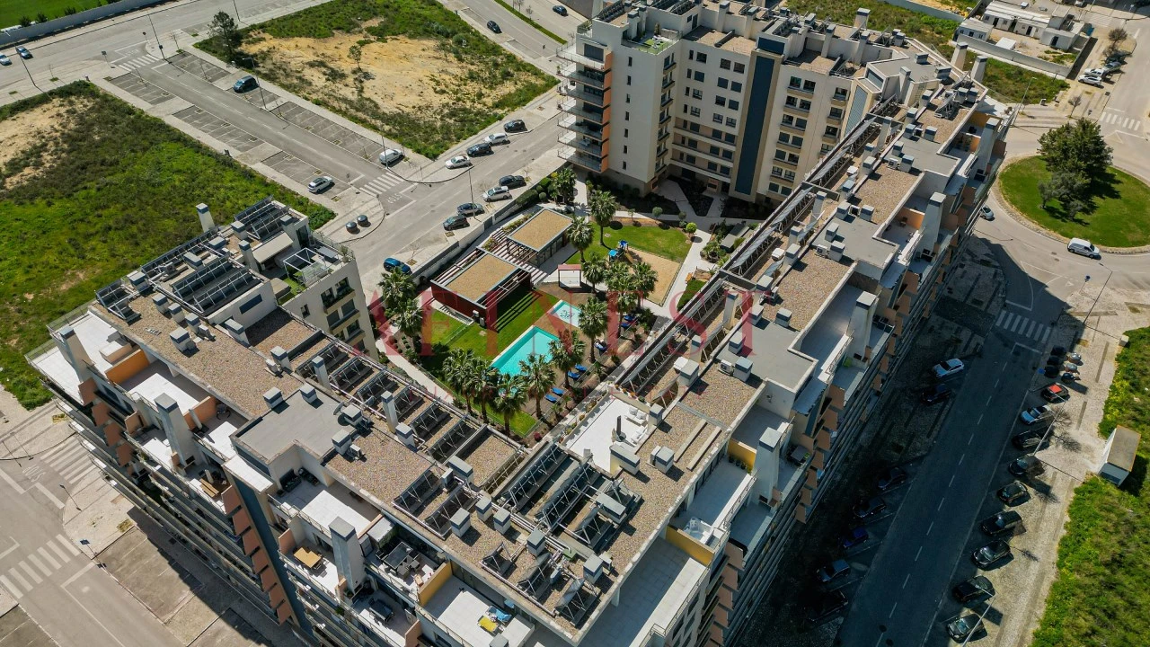 Apartamento T2 para Arrendamento em Seixal, Arrentela e Aldeia de Paio Pires Foto 8