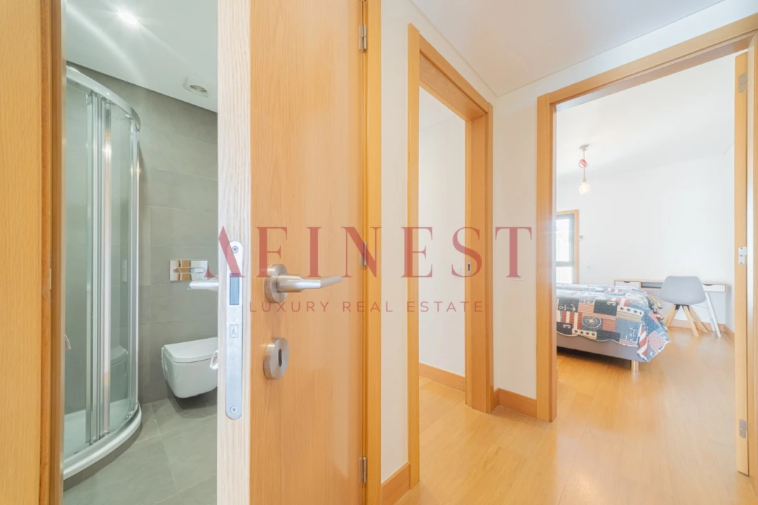 Apartamento T2 para Arrendamento em Seixal, Arrentela e Aldeia de Paio Pires Foto 11