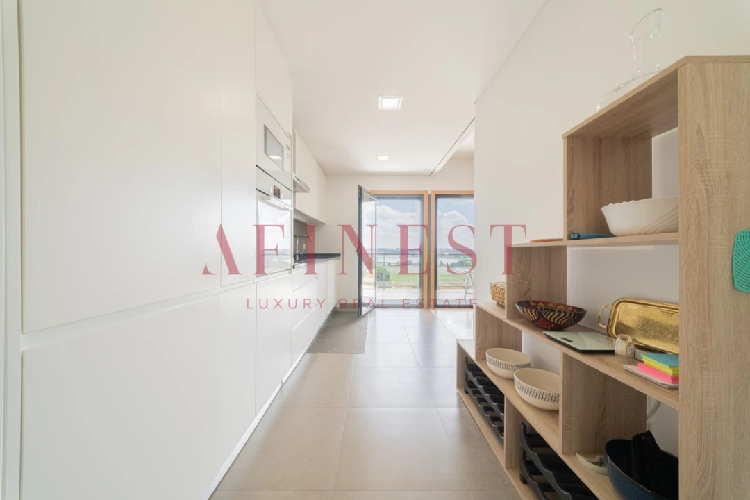 Apartamento T2 para Arrendamento em Seixal, Arrentela e Aldeia de Paio Pires Foto 14
