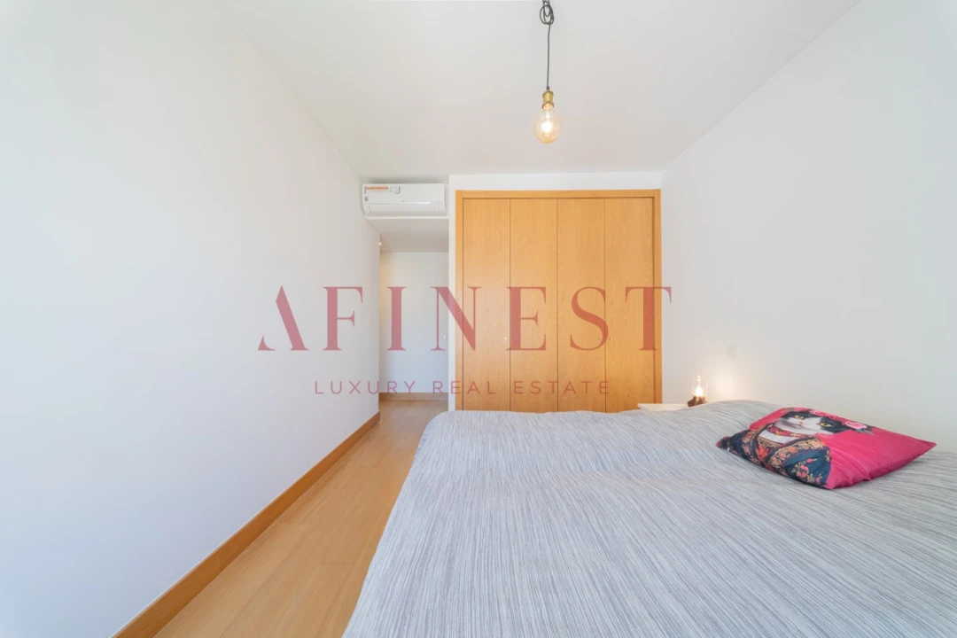 Apartamento T2 para Arrendamento em Seixal, Arrentela e Aldeia de Paio Pires Foto 27