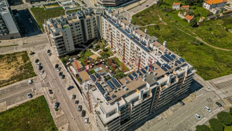 Apartamento T2 para Arrendamento em Seixal, Arrentela e Aldeia de Paio Pires