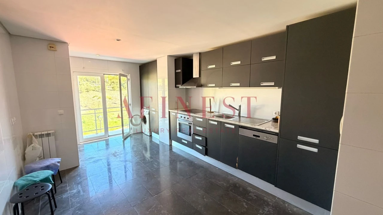 Apartamento T2 para Arrendamento em Oeiras e São Julião da Barra, Paço de Arcos e Caxias Foto 1