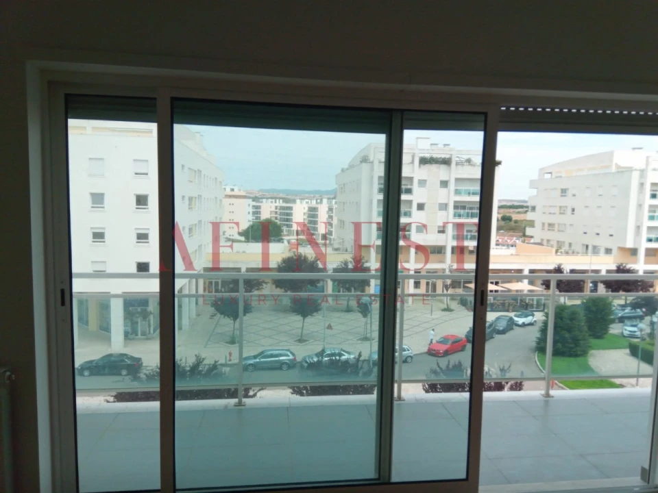 Apartamento T2 para Arrendamento em Oeiras e São Julião da Barra, Paço de Arcos e Caxias Foto 3