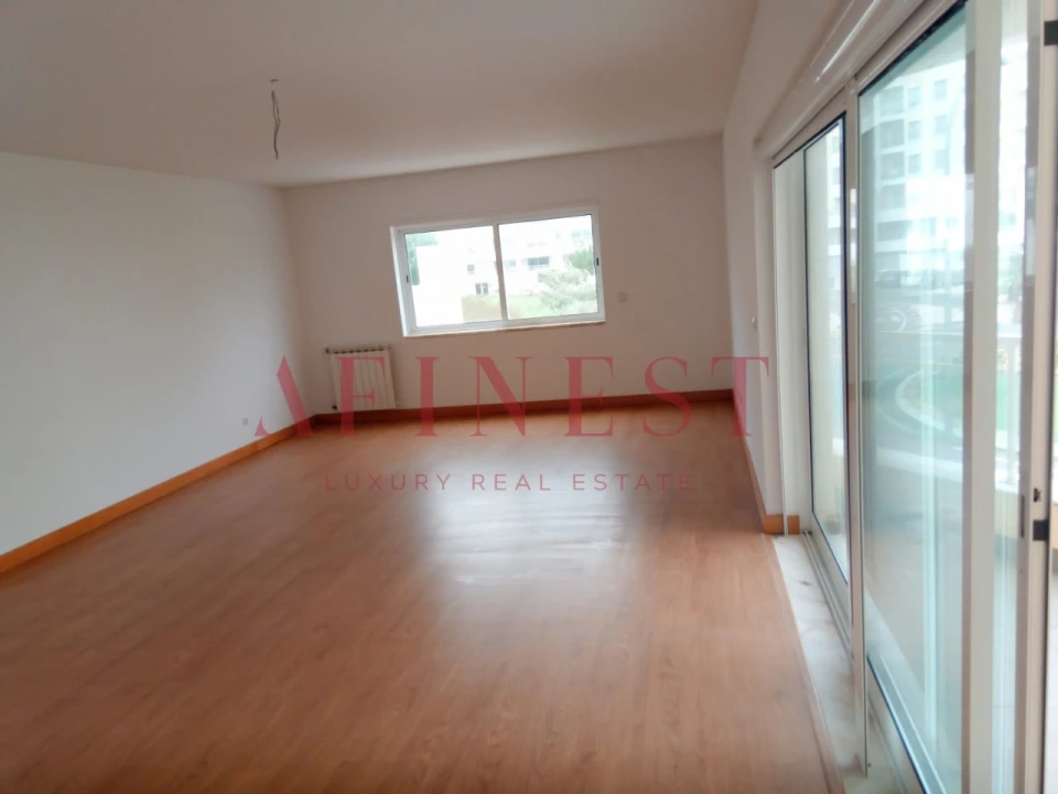 Apartamento T2 para Arrendamento em Oeiras e São Julião da Barra, Paço de Arcos e Caxias Foto 19