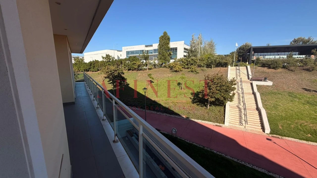 Apartamento T2 para Arrendamento em Oeiras e São Julião da Barra, Paço de Arcos e Caxias Foto 1