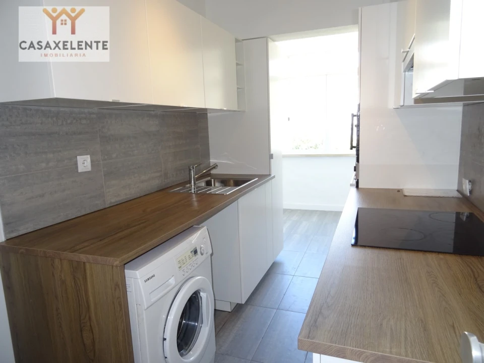 Apartamento T3 para Arrendamento em Carcavelos e Parede Foto 6