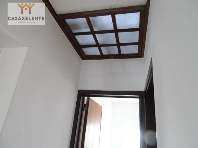 Apartamento T3 para Arrendamento em Carcavelos e Parede Foto 28
