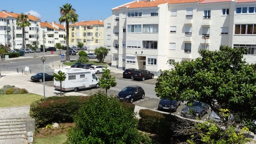 Apartamento T3 para Arrendamento em Carcavelos e Parede