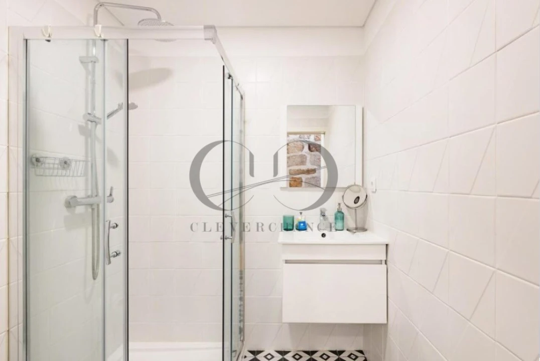 Apartamento T1 para Venda em Bonfim Foto 9