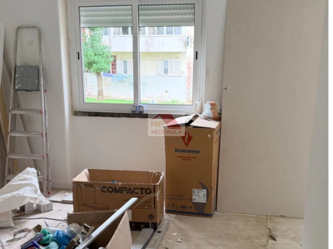Apartamento T3 para Venda em Venteira Foto 4