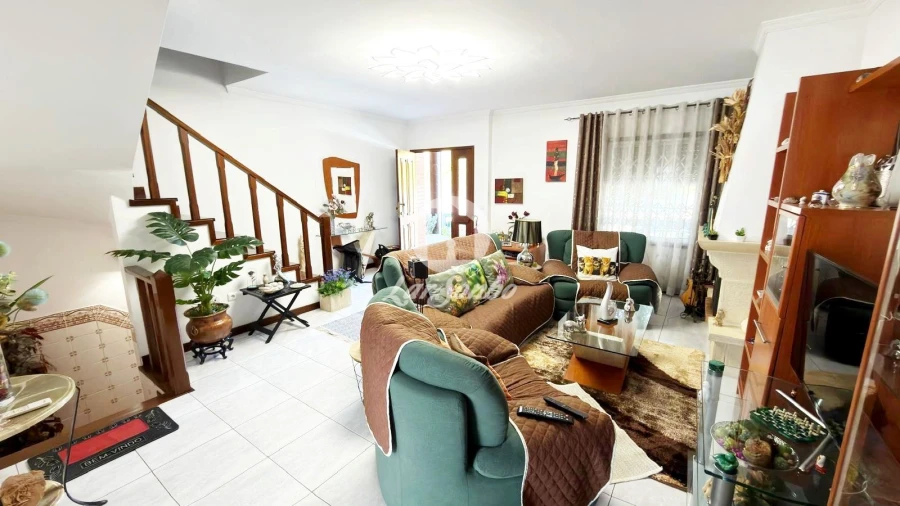 Moradia T2 para Venda em Fânzeres e São Pedro da Cova Foto 4