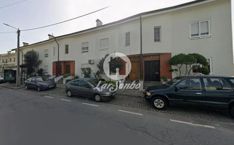 Moradia T2 para Venda em Fânzeres e São Pedro da Cova Foto 14