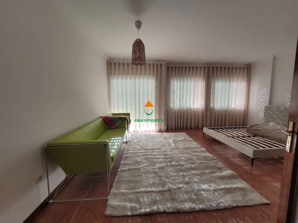Quarto para Arrendamento em Fânzeres e São Pedro da Cova Foto 1