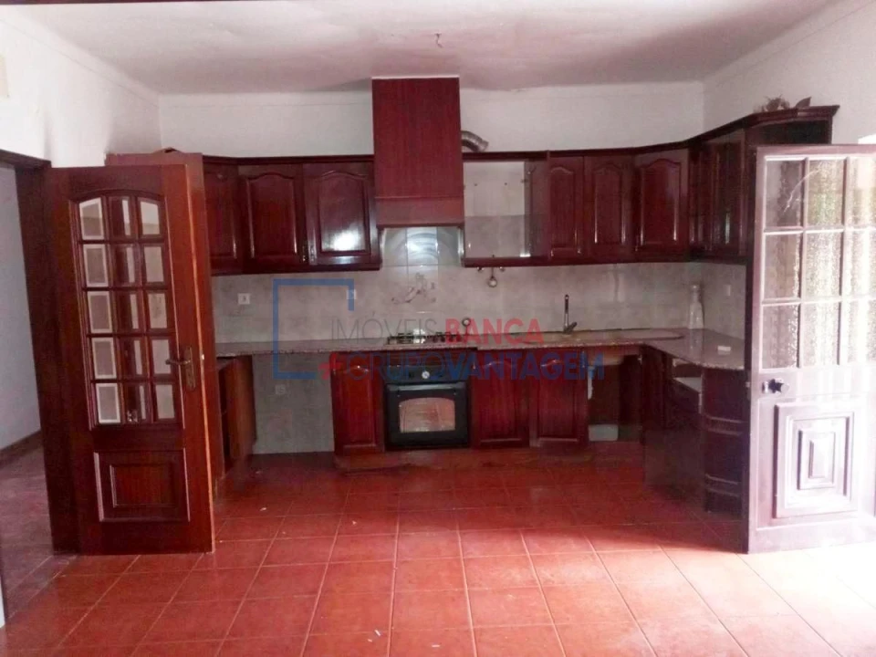 Moradia T3 para Venda em Vendas Novas Foto 1
