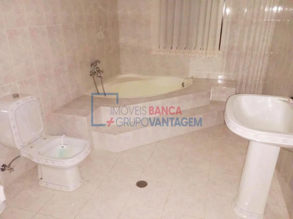 Moradia T3 para Venda em Vendas Novas Foto 3