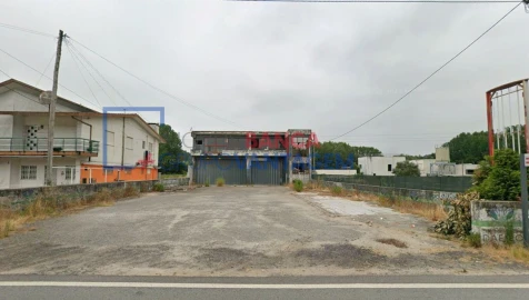 Armazém para Venda em Fiães