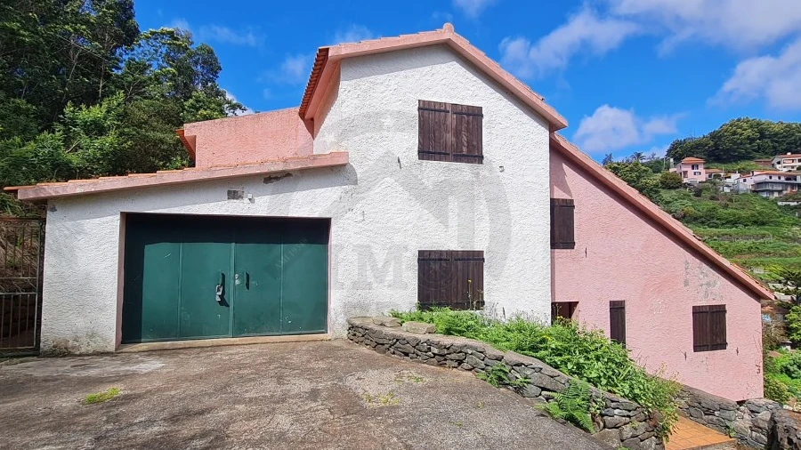Moradia T2 para Venda em Camacha