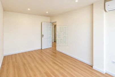 Apartamento T4 para Venda em Bonfim