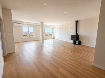 Apartamento T4 para Venda em Bonfim