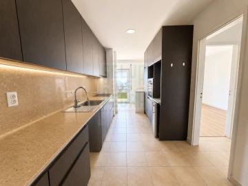 Apartamento T4 para Venda em Bonfim