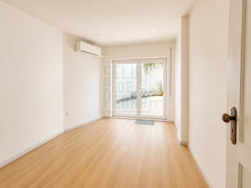 Apartamento T4 para Venda em Bonfim