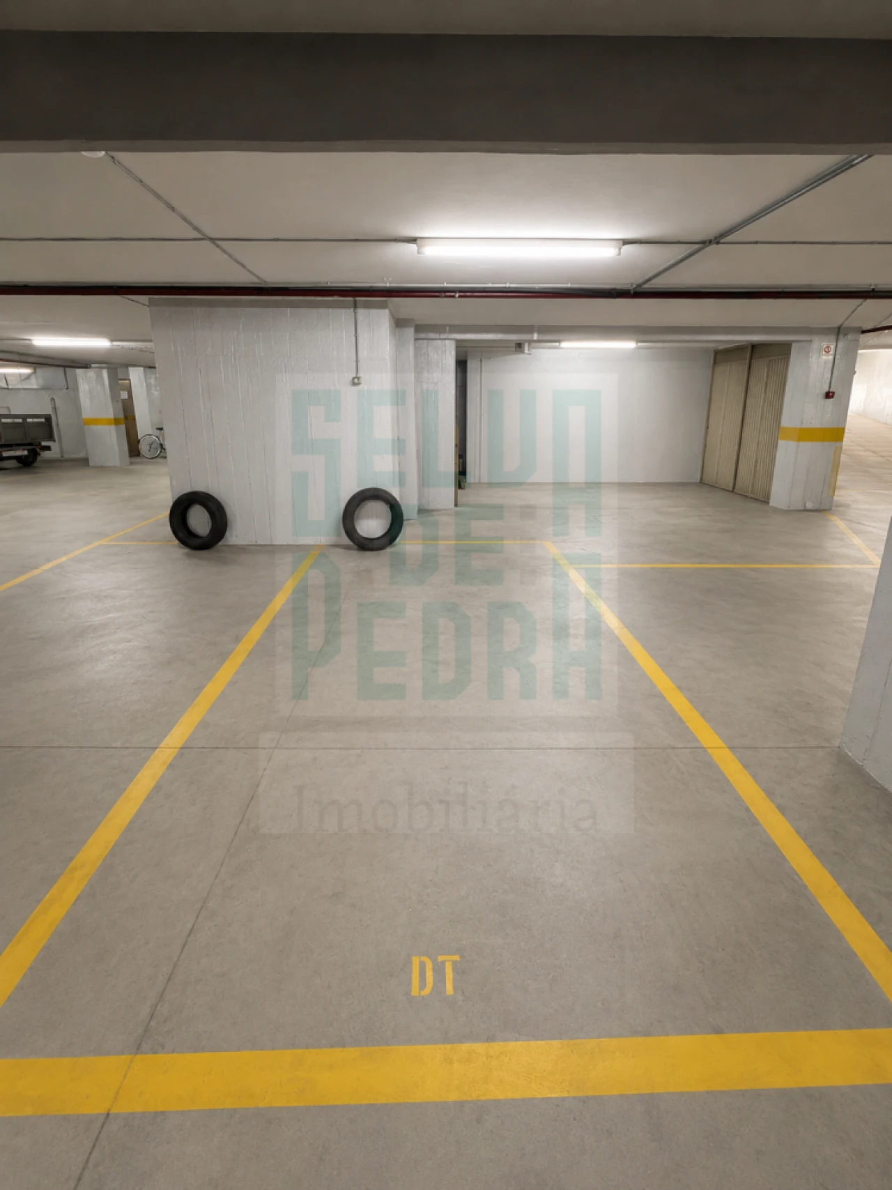 Apartamento T4 para Venda em Bonfim Foto 43