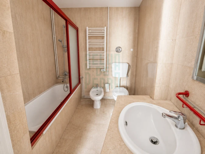 Apartamento T4 para Venda em Bonfim Foto 39