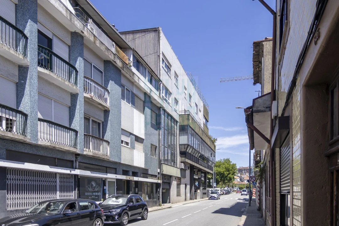 Apartamento T4 para Venda em Bonfim Foto 44