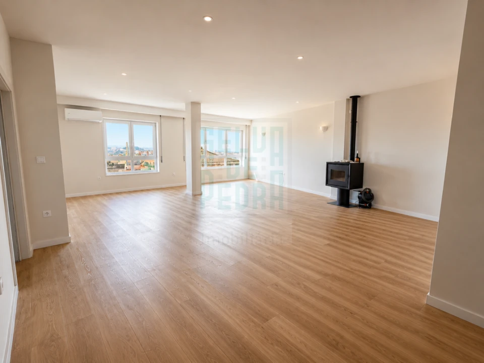 Apartamento T4 para Venda em Bonfim Foto 2