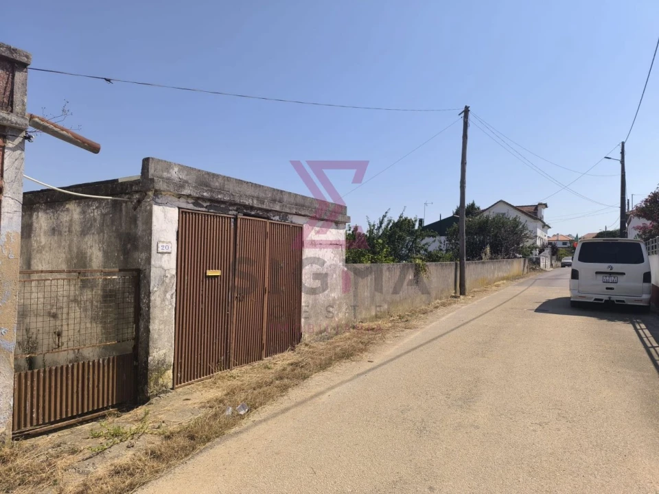 Garagem para Venda em Carvalhal Foto 1