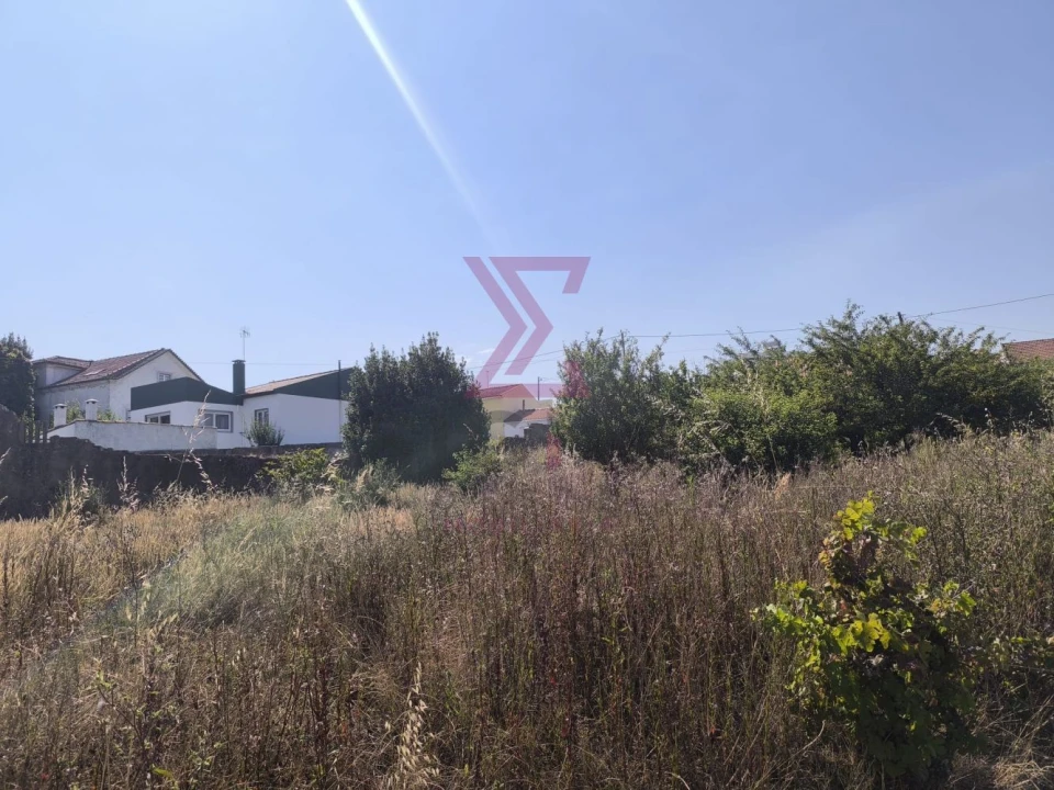 Terreno para Venda em Carvalhal Foto 4